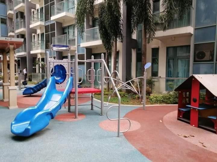 The Palm Tree Condotel Manila Airport Екстер'єр фото