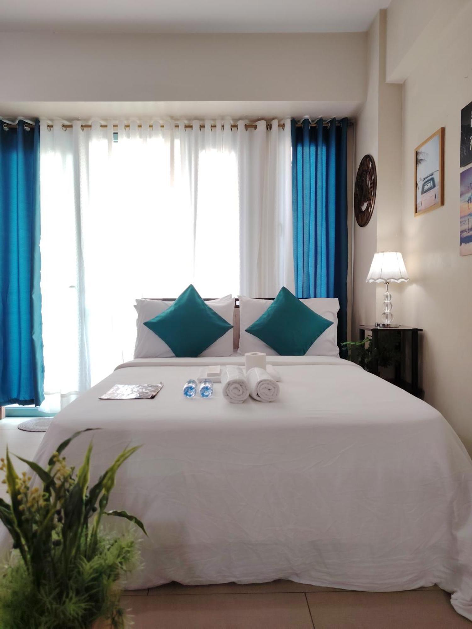 The Palm Tree Condotel Manila Airport Екстер'єр фото